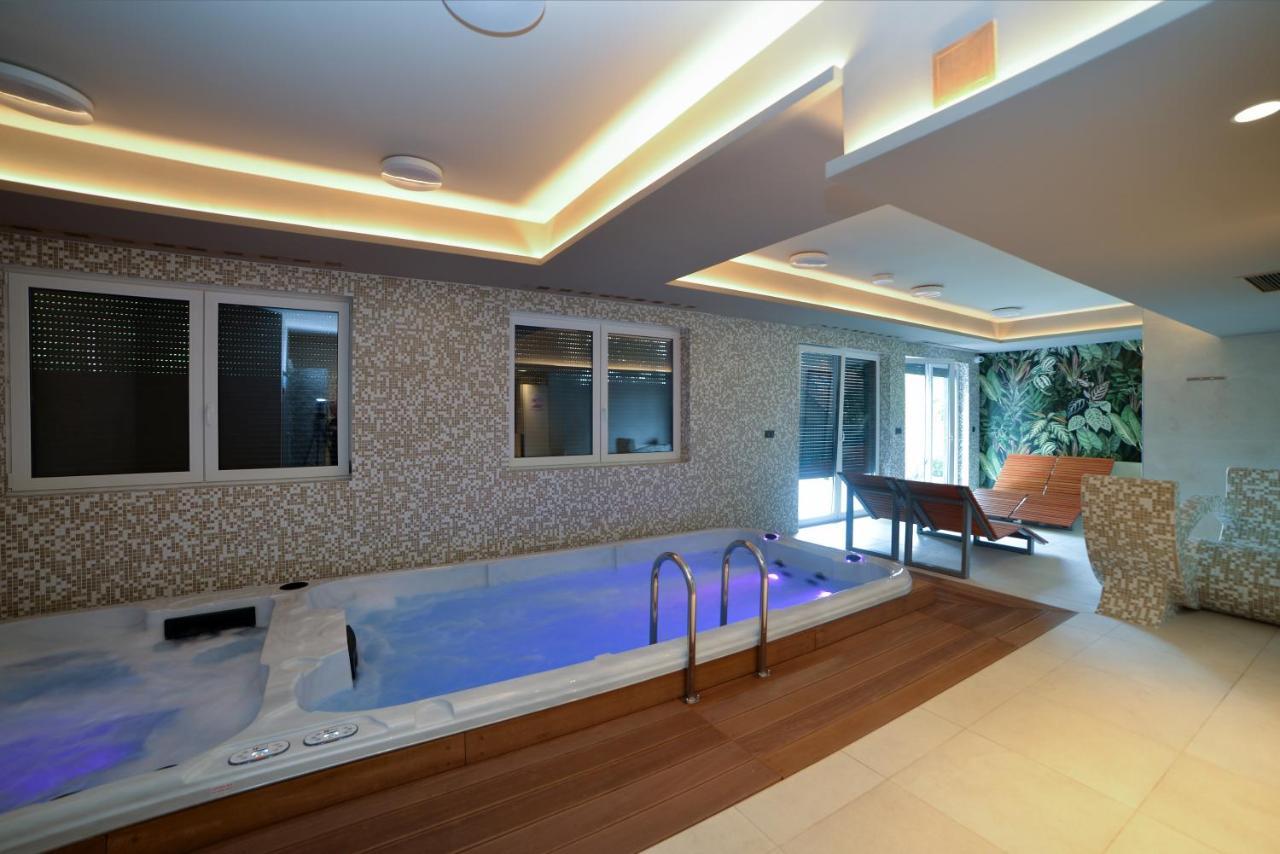Laguna 38 Z Garazem Apartment *